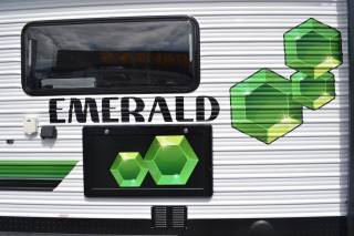 Blue Sky Emerald 19ft6 Centre Door view 10