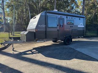 Sunset Family Haven 18ft6 Off Road Double Bunk view 2