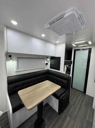 Sunset Family Haven 18ft6 Off Road Double Bunk view 9