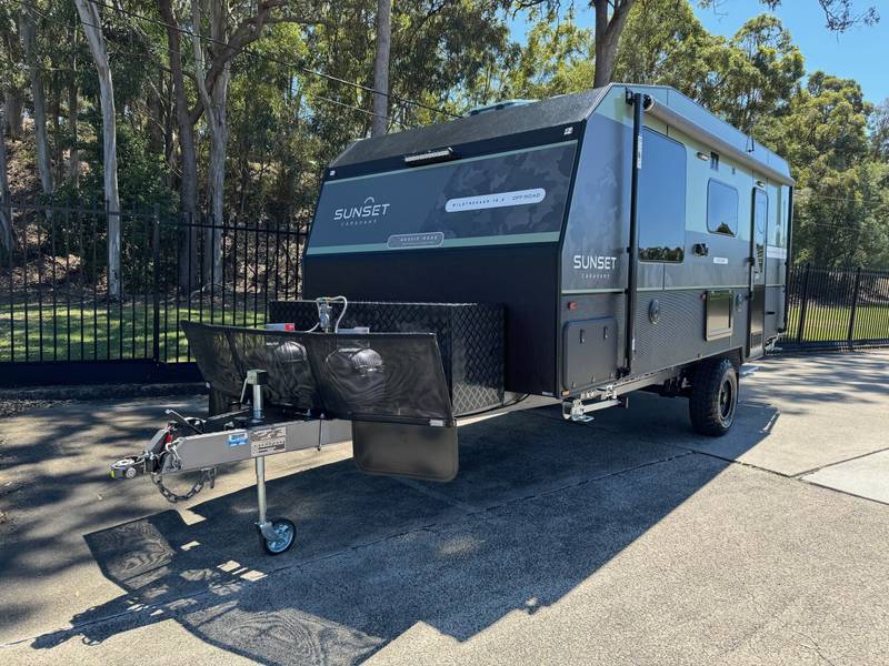 Sunset Wildtrekker 18ft9 Off Road & Off Grid, Off Road caravan