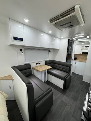 Sunset Wildtrekker 19ft8 Off Road & Off Grid view 14